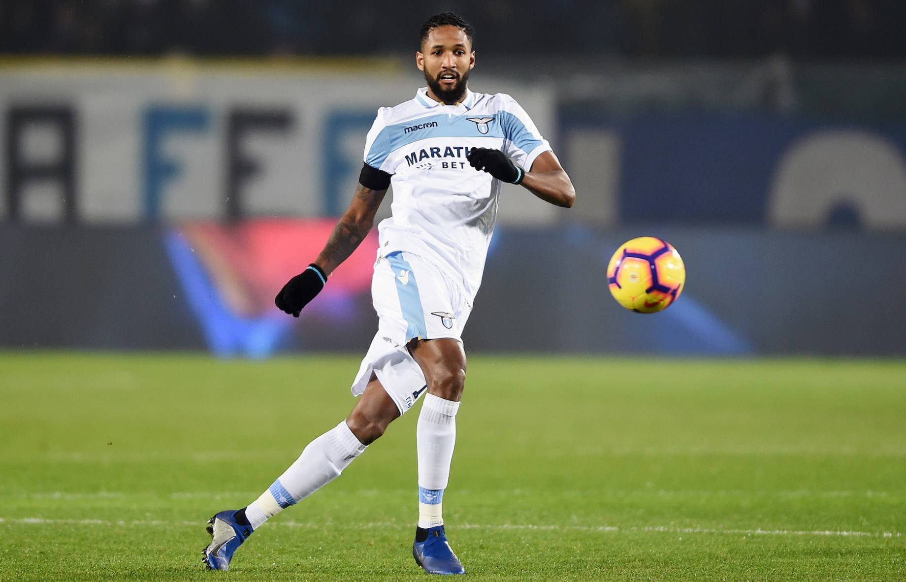 包含拉齐奥国际比赛日扳平良机，志在中超名次提升，震撼外界，训练强度明显提升的词条