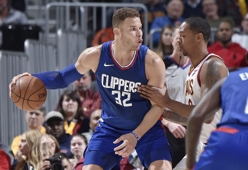 阿扎伦卡遭遇七连败,DWG教练面临压力!的简单介绍 阿扎伦卡遭遇七连败,DWG教练面临压力!的简单介绍